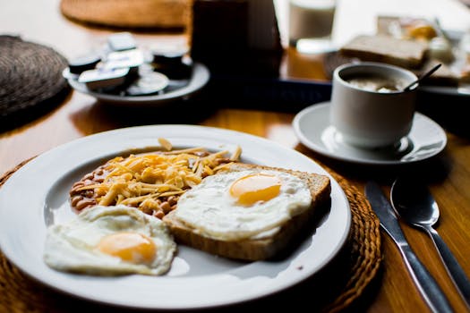 Resorts That Provide Giraffe Breakfast Experiences