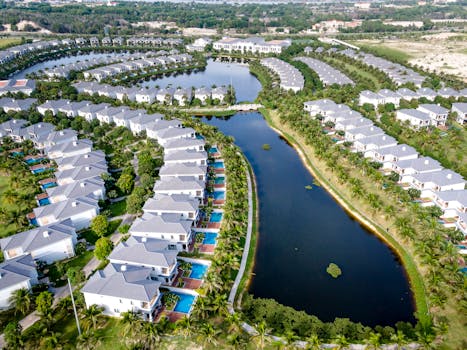 Resorts With Oasis-Style Lagoon Pools