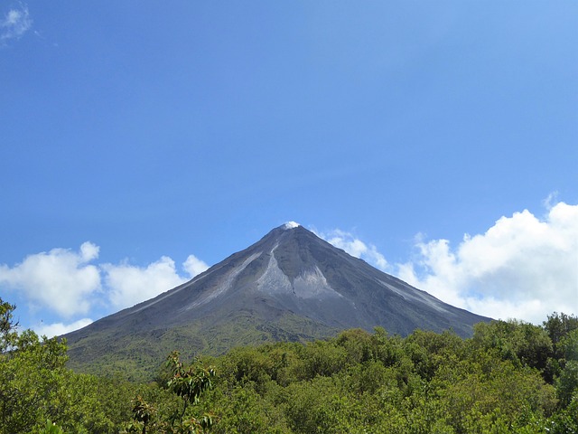 Premium Villas in Arenal With Volcano Views