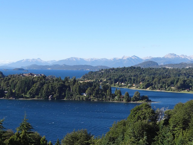 Scenic Resorts in Bariloche Patagonia With Lake Views